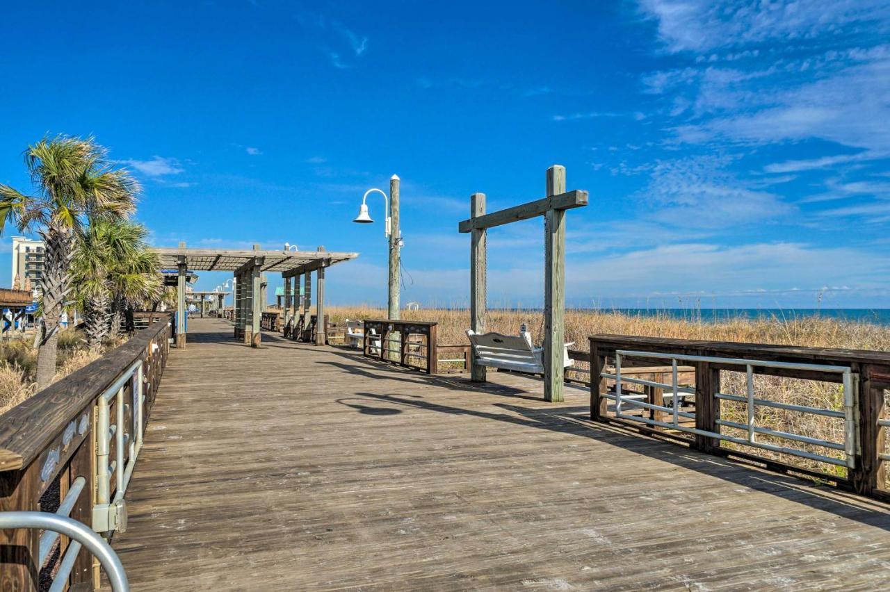 Carolina Beach Escape - Steps To The Boardwalk! Exteriör bild